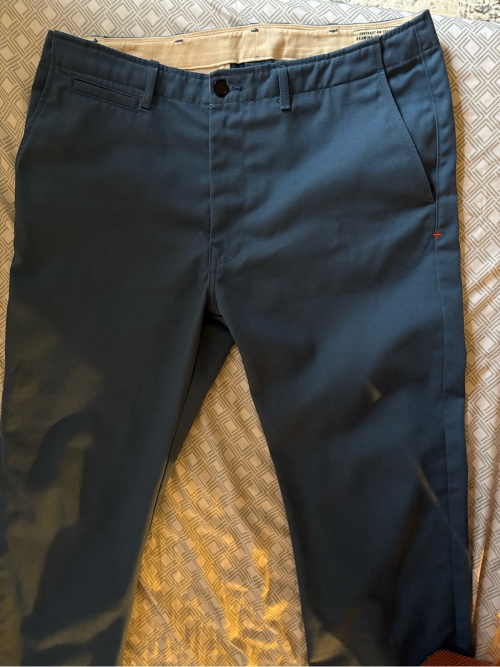Imogine+Willie Men’s Oceanside Relaxed Fit Blue Chinos Size 34 EUC - Picture 5 of 11